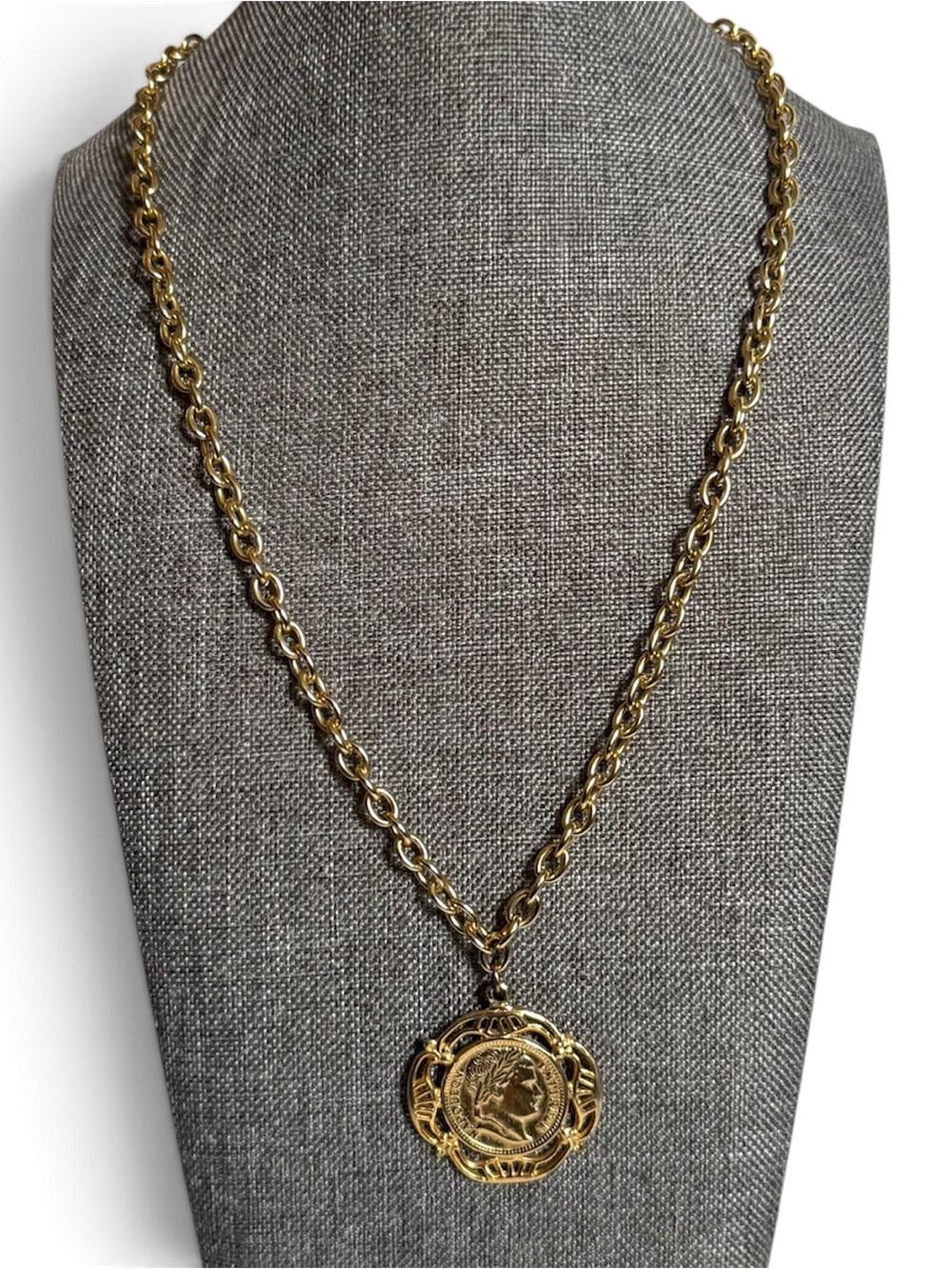 Vtg Gold Tone Empereur Napoléon Lion Coin Medallion Pendant Necklace Statement